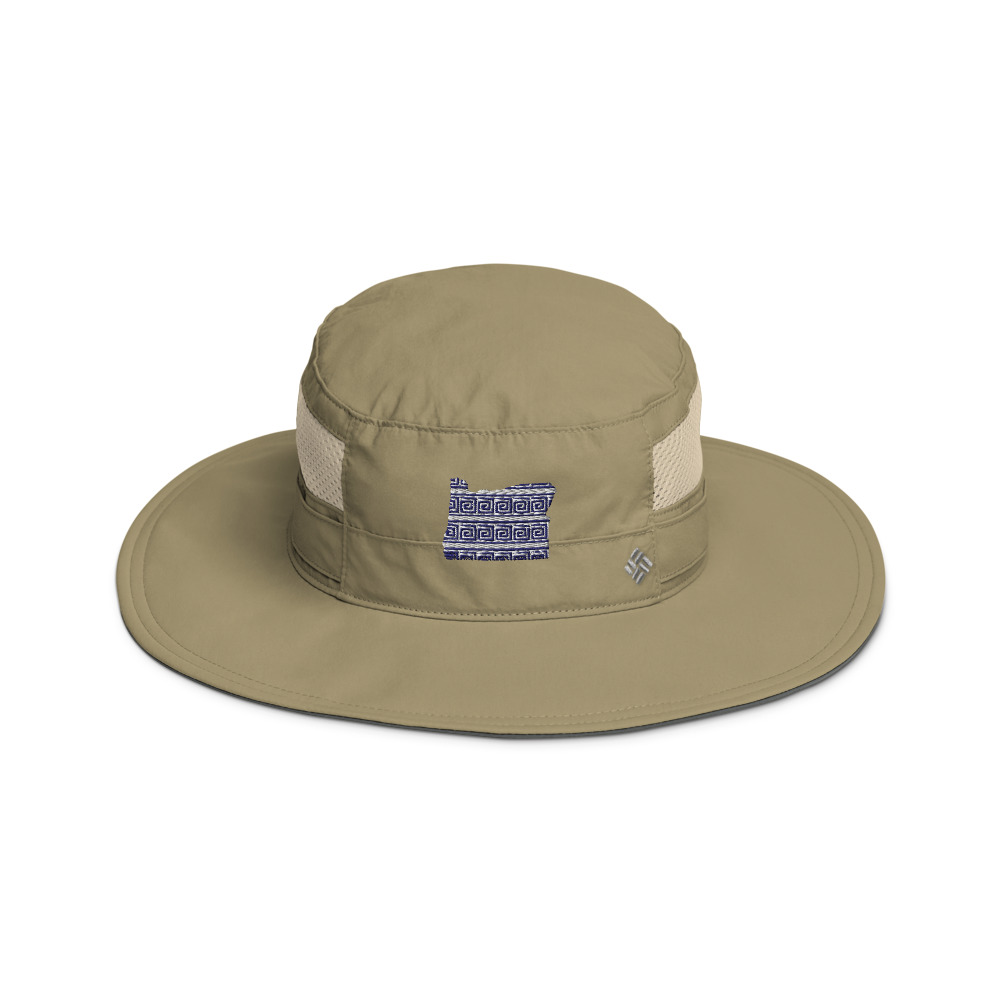 Garden Hat in Sage with a Oregon Meander design