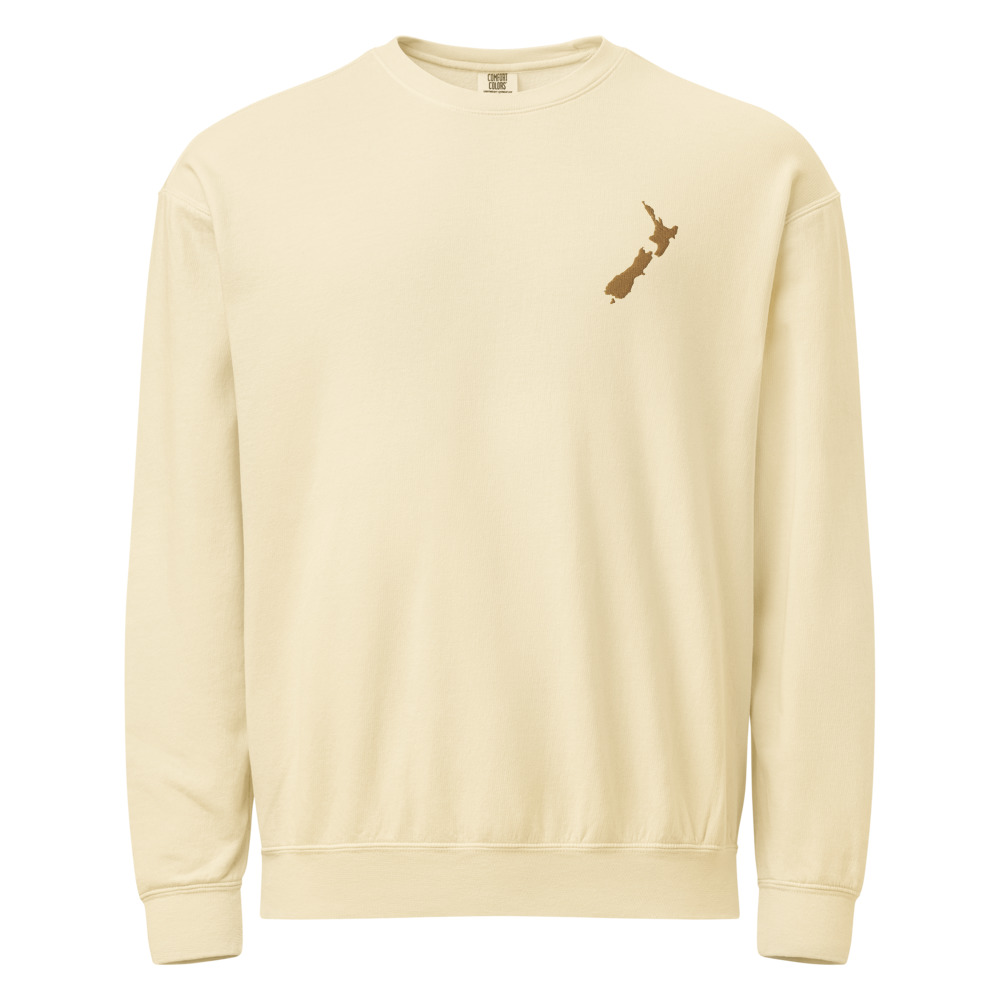 Comfort Colors crewneck sweatshirt gallery image 5