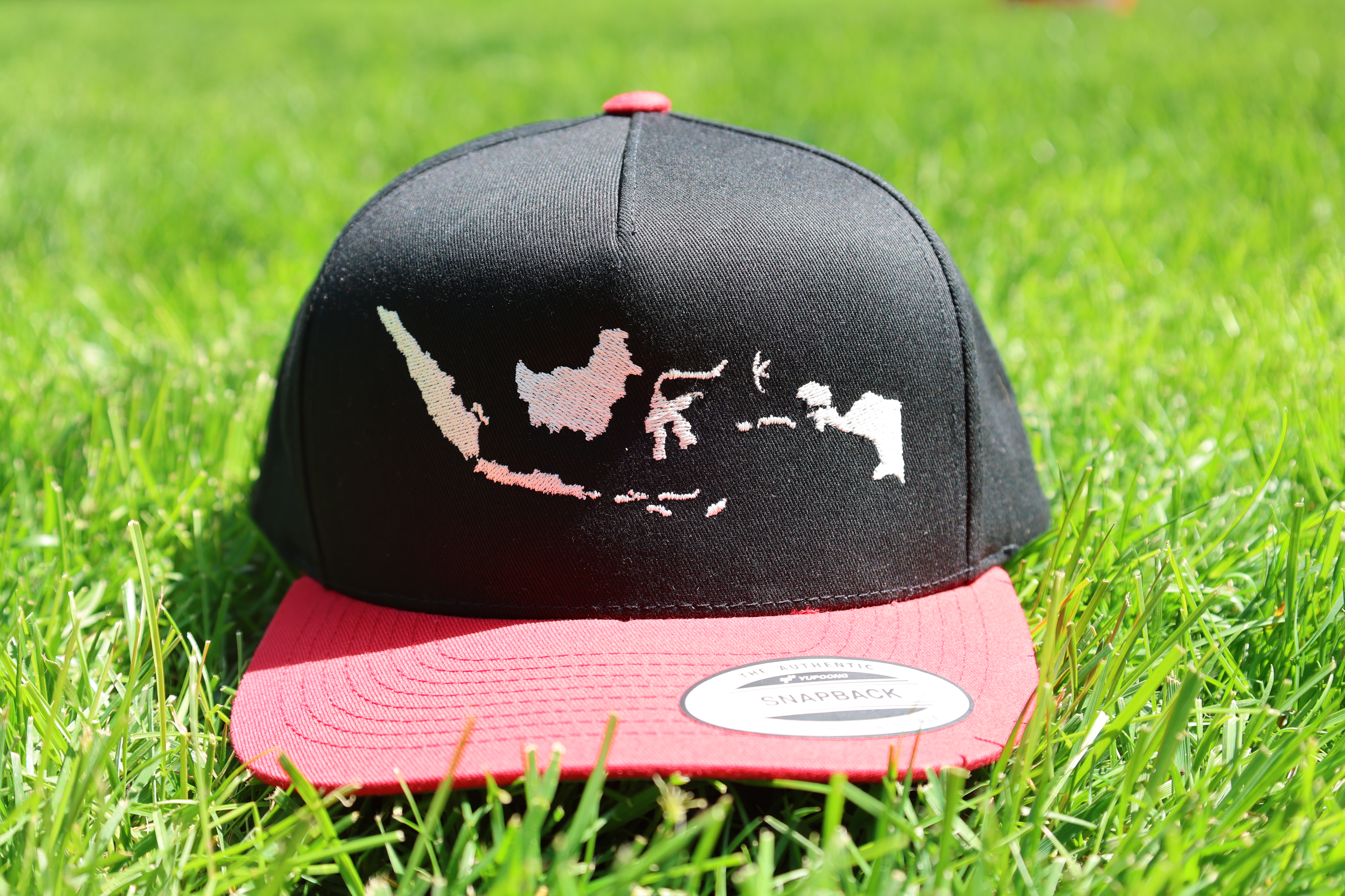 Flat bill cap gallery image 2