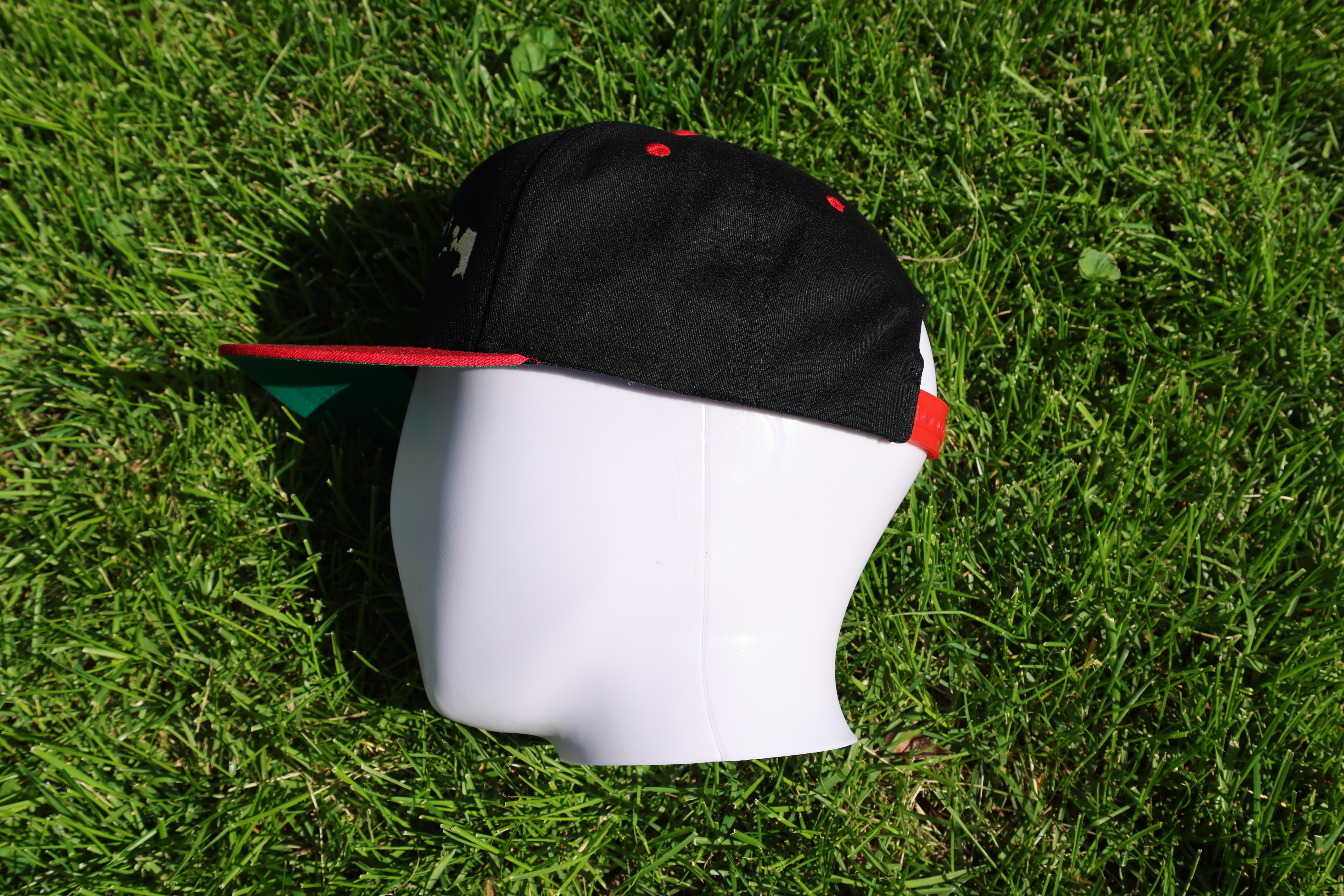 Flat bill cap gallery image 5