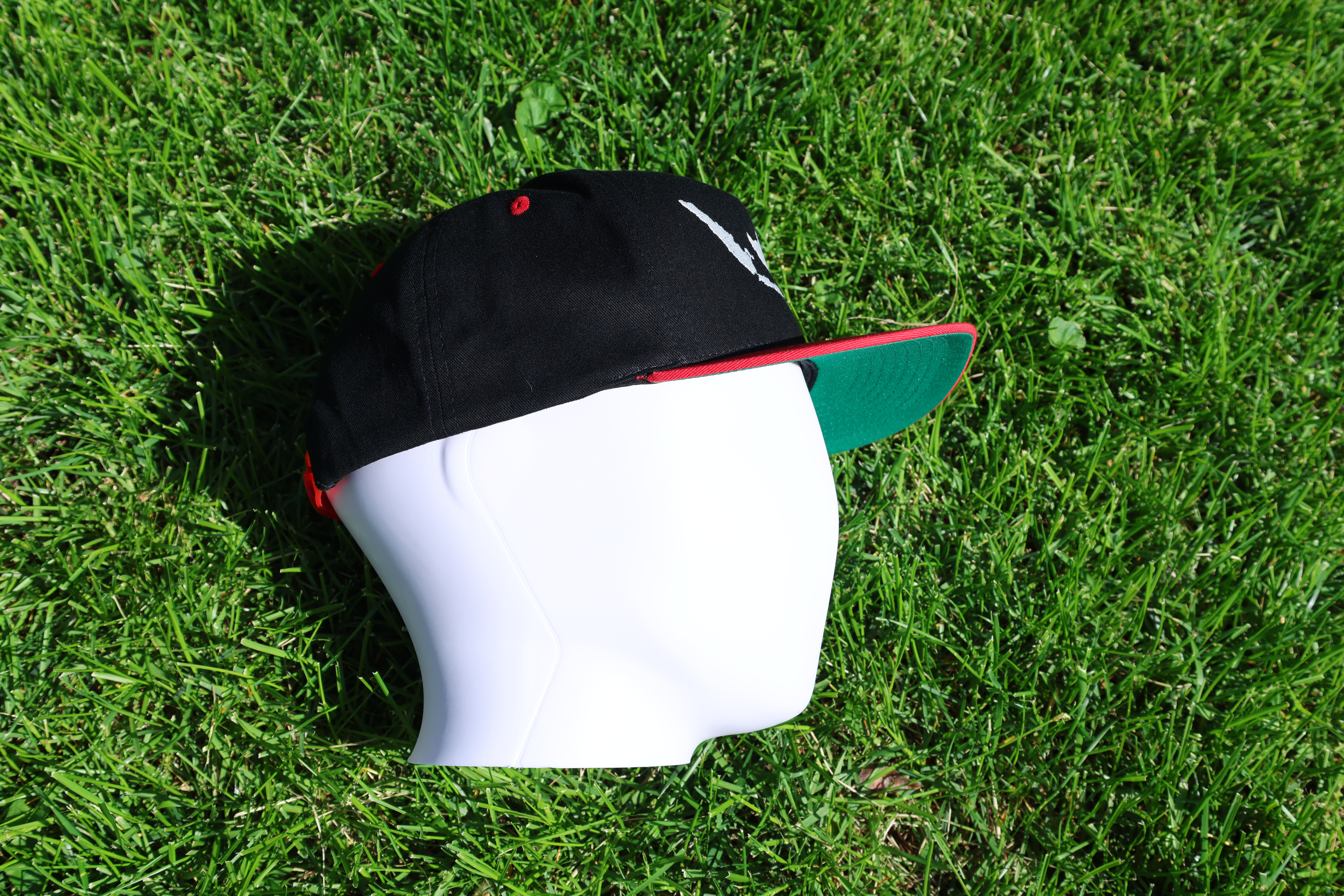 Flat bill cap gallery image 6